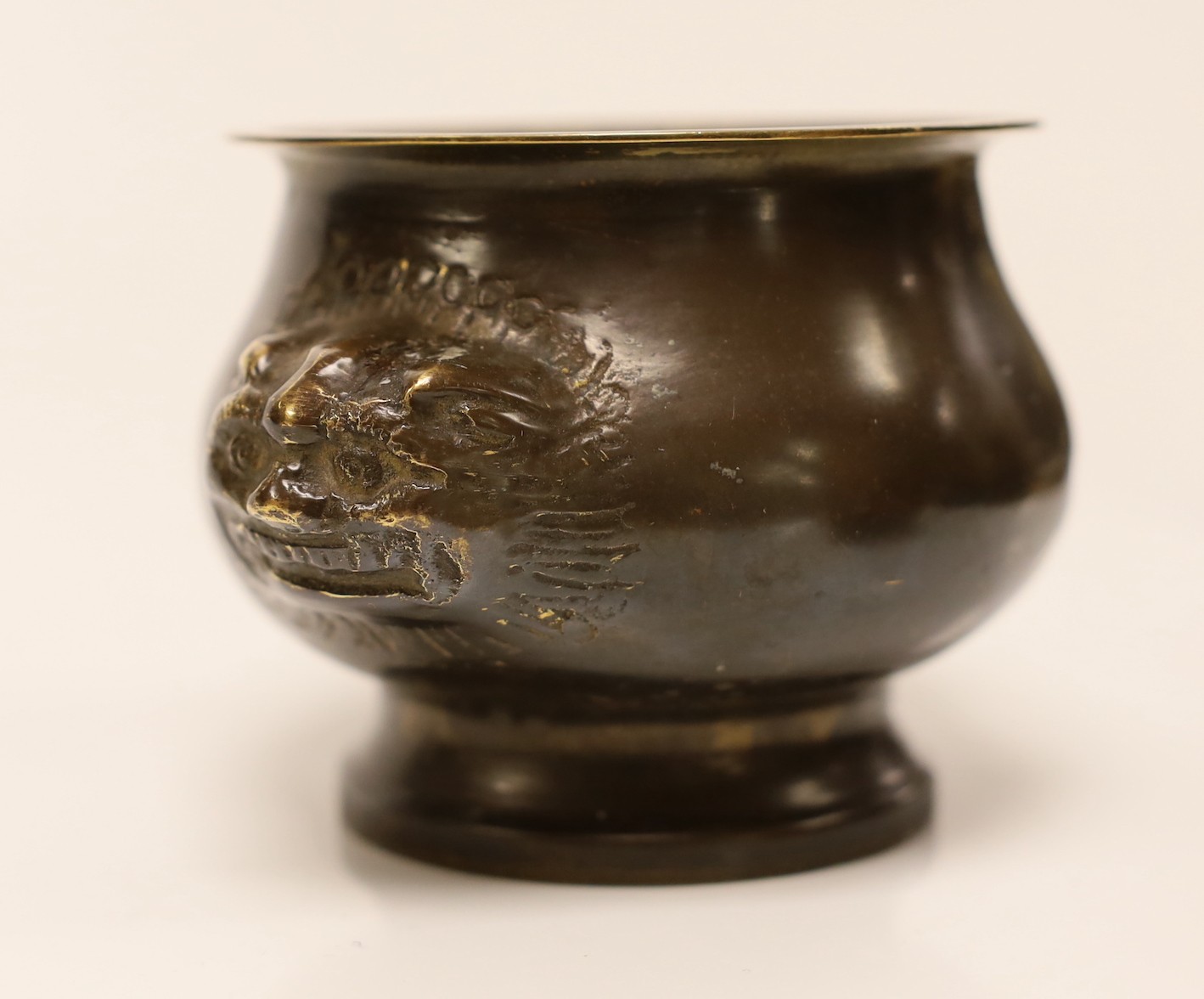 A Chinese bronze gui censer, a Japanese bronze censer and a cloisonne enamel box and cover, censer and cover 13cms high